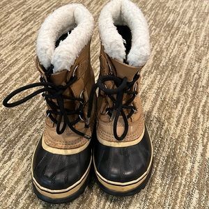 Yoot Pac Sorel Snow Boots